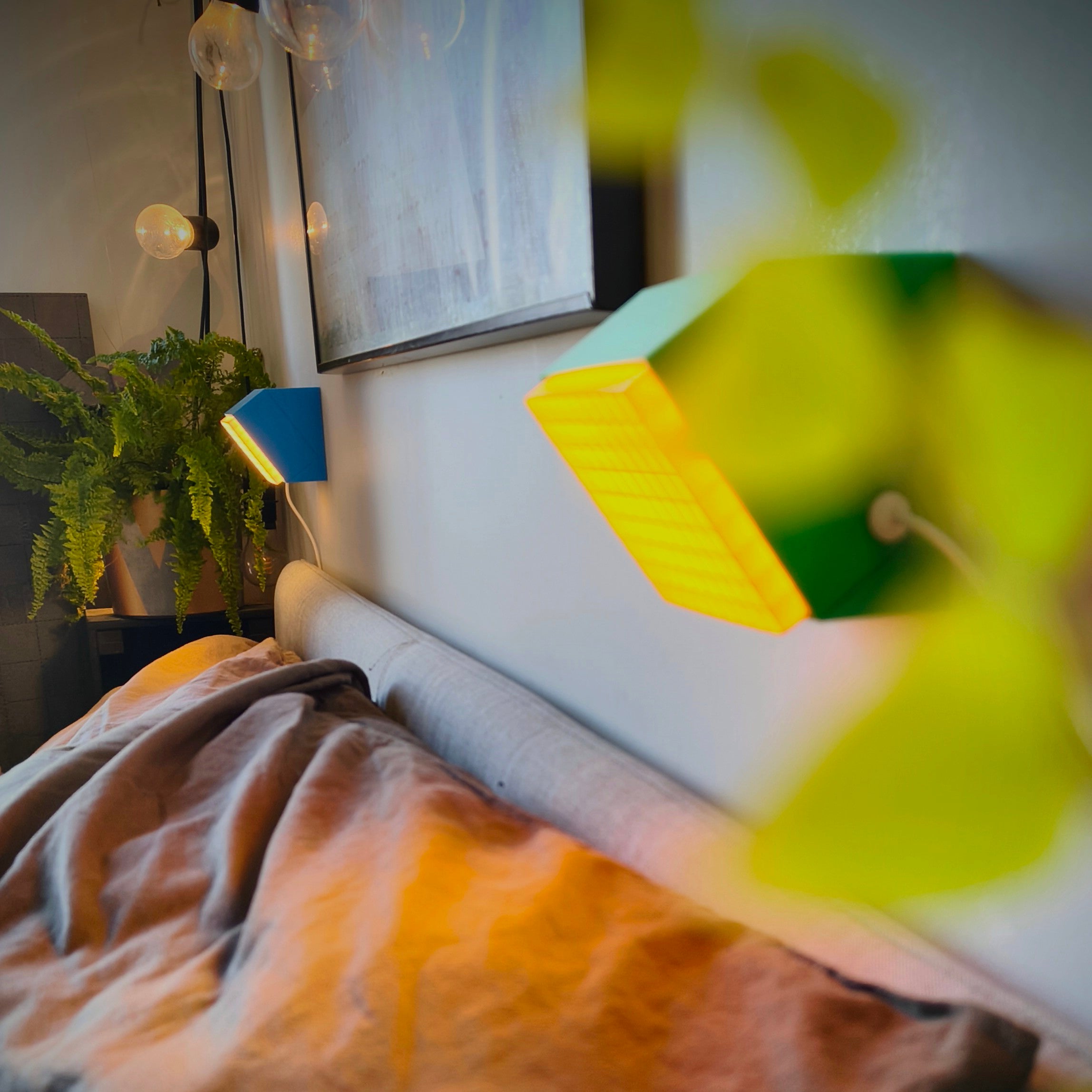 Modular Wall Lamp - oo1 -  [Cyan & Orange / White]