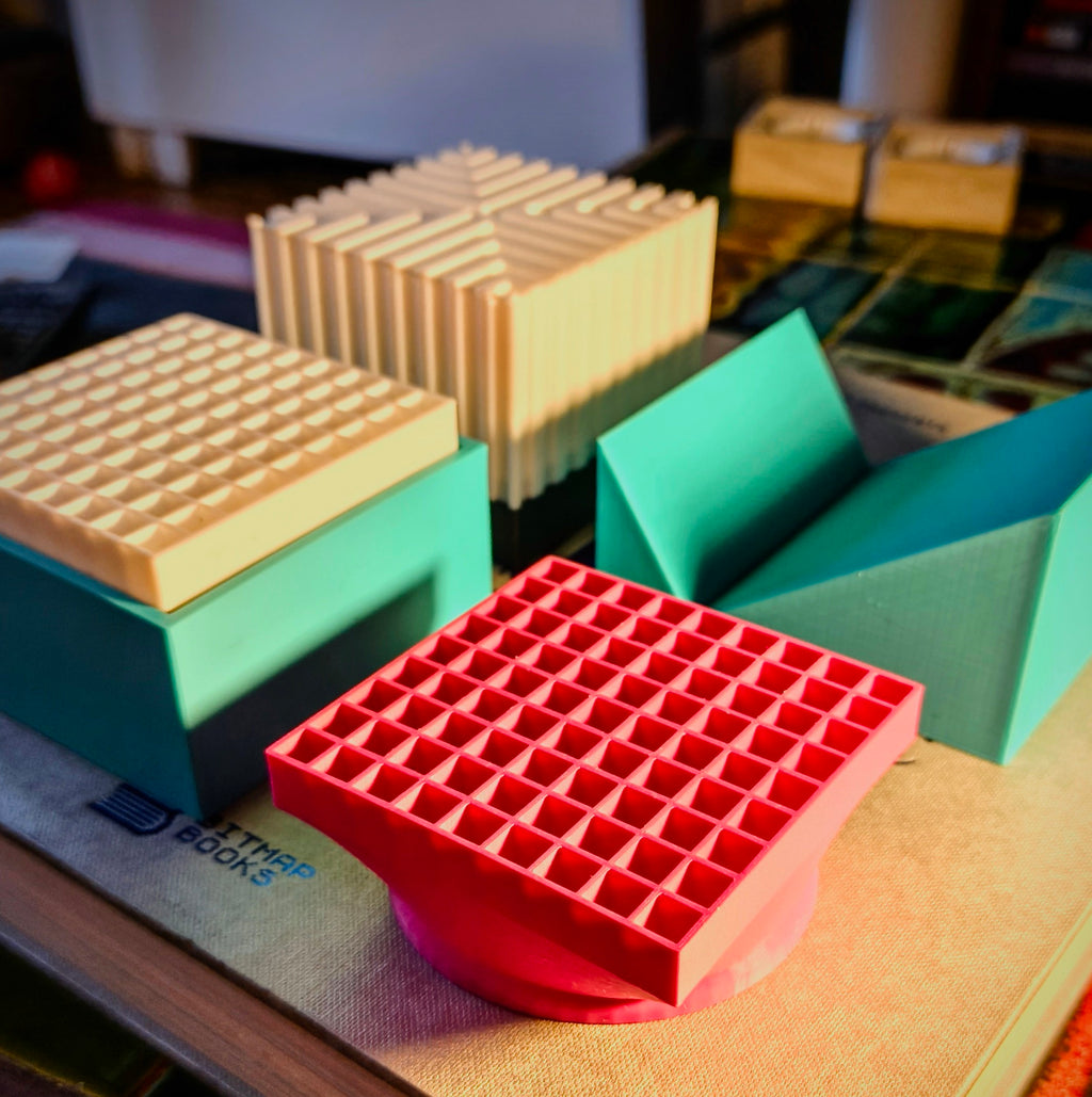 Modular Wall Lamp - oo1 -  [Turquoise & Magenta / White]