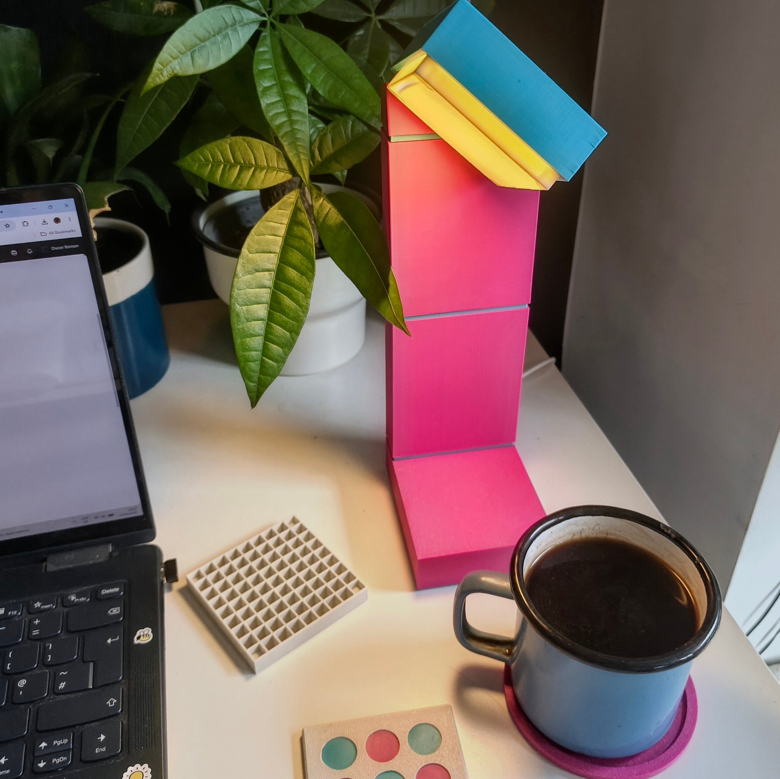 Desk Lamp oo2 - Bubblegum style