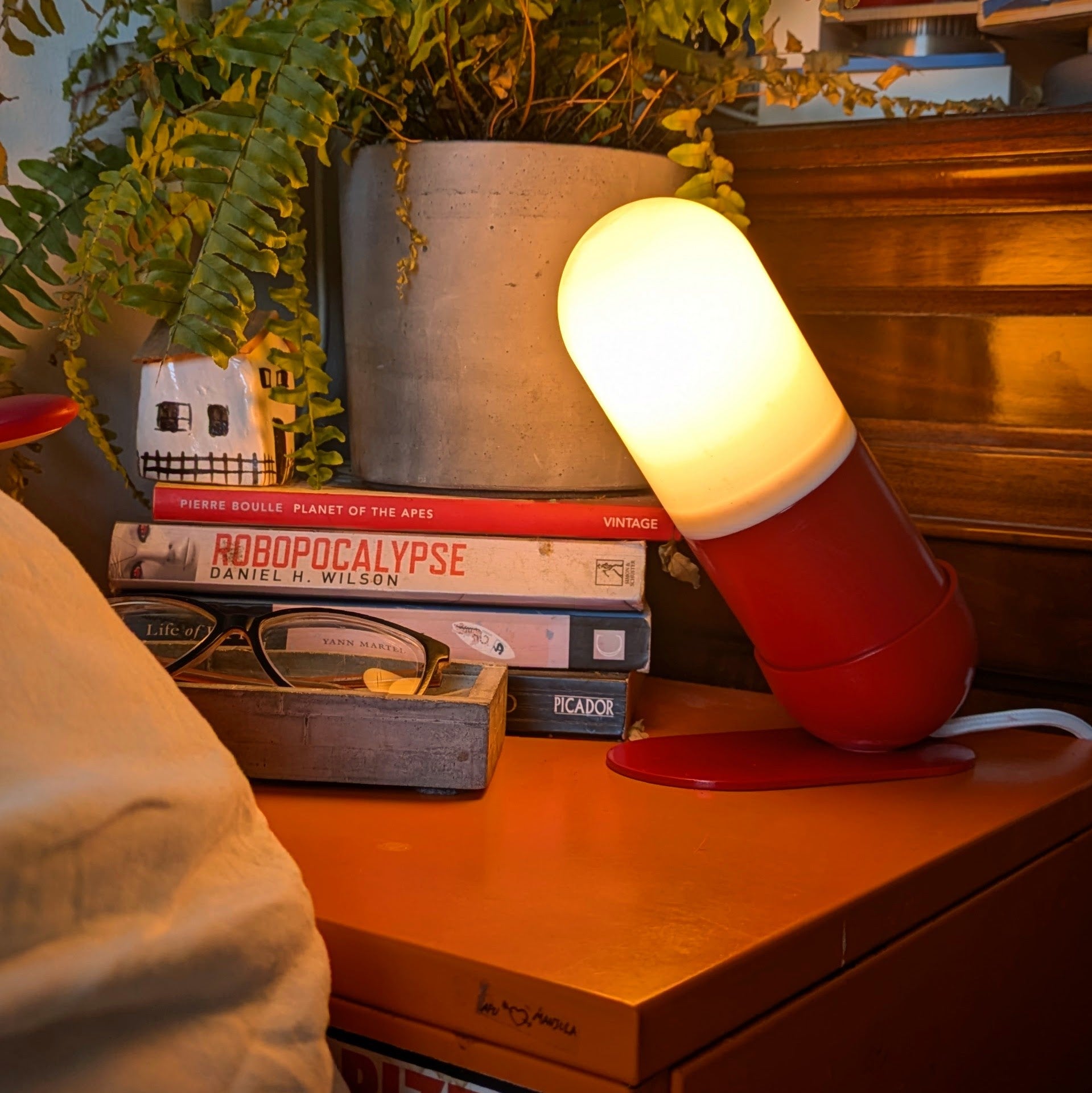 Pill Lamp [small]