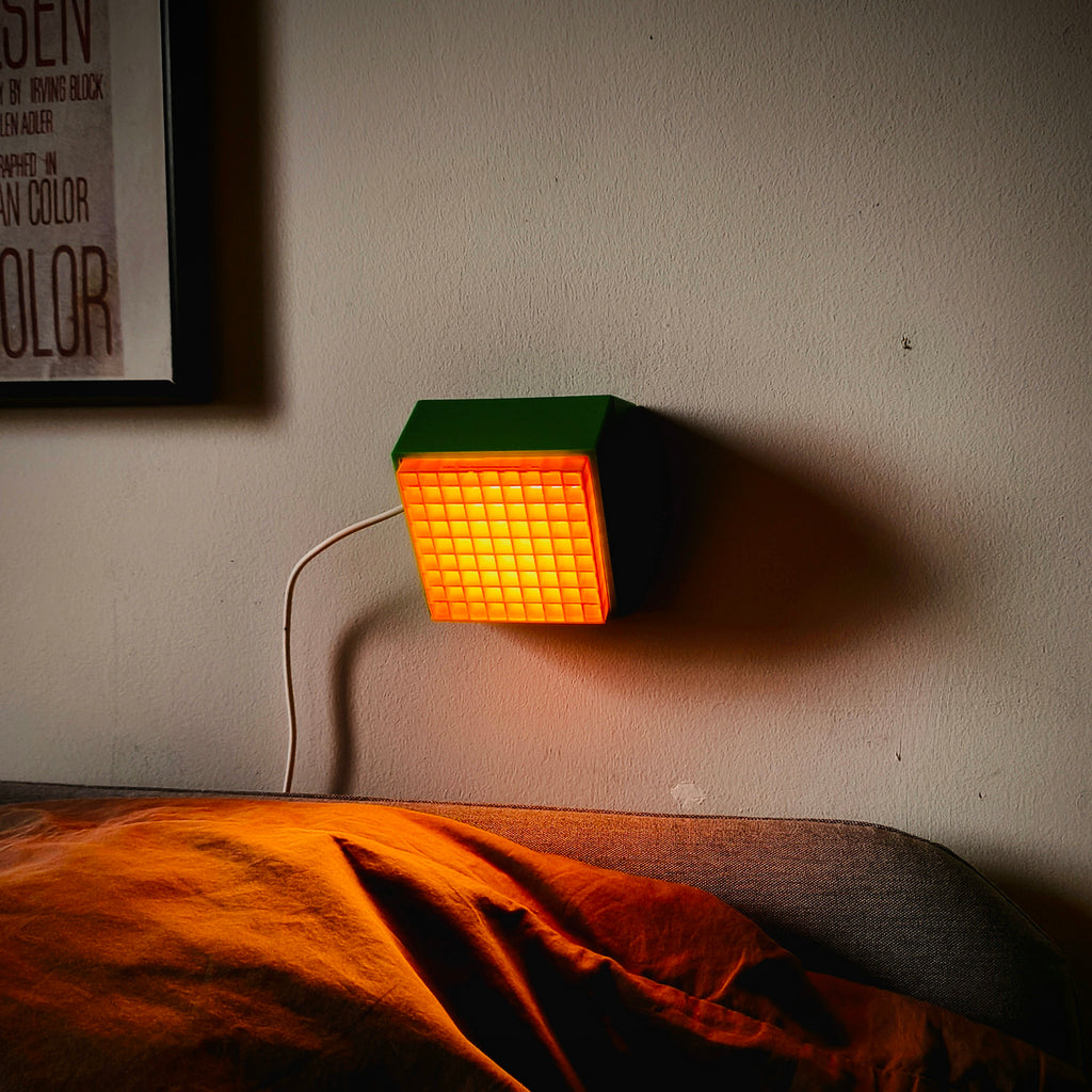 Modular Wall Lamp - oo1 - Bambu Green / Sunflower Yellow [white]