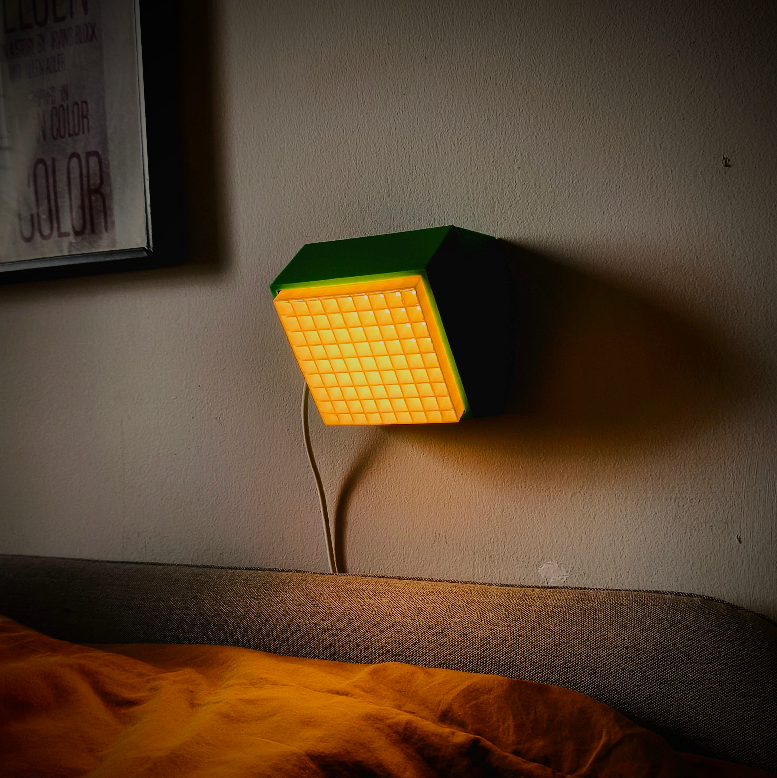 Modular Wall Lamp - oo1 - Bambu Green / Sunflower Yellow [white]