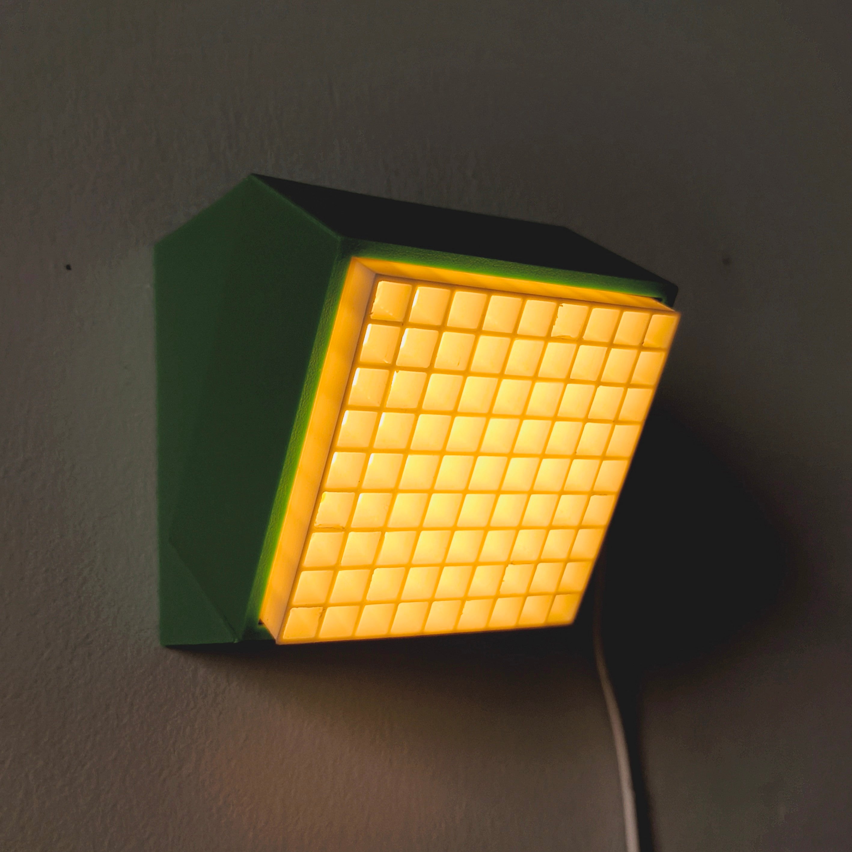 Modular Wall Lamp - oo1 - Bambu Green / Sunflower Yellow [white]